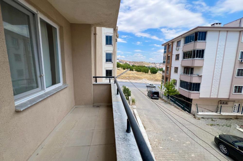 ÇEVREYOLU CD. ÜZERİ PARK KARŞISI SATILIK ARA KAT 3+1 DAİRE