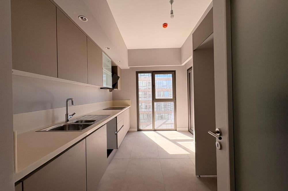C21 ROOF 6.ETAP YÜKSEK KAT ÇAMLICA MANZARALI 3+1 KİRALIK DAİRE