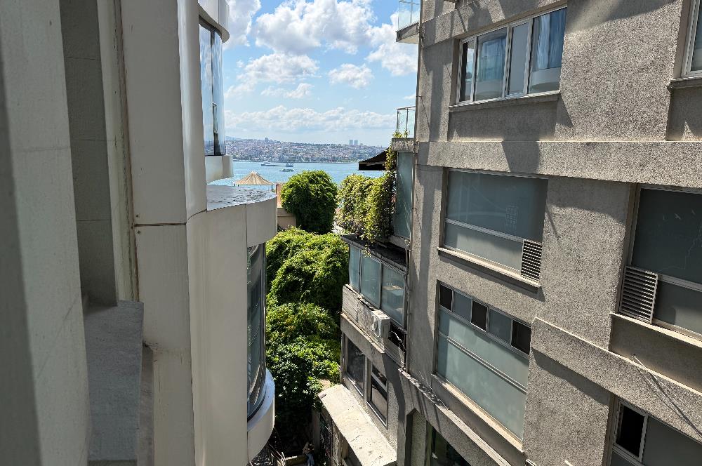 Beyoğlu İnönü Caddesi'nde Komple Satılık 7 Katlı Bina