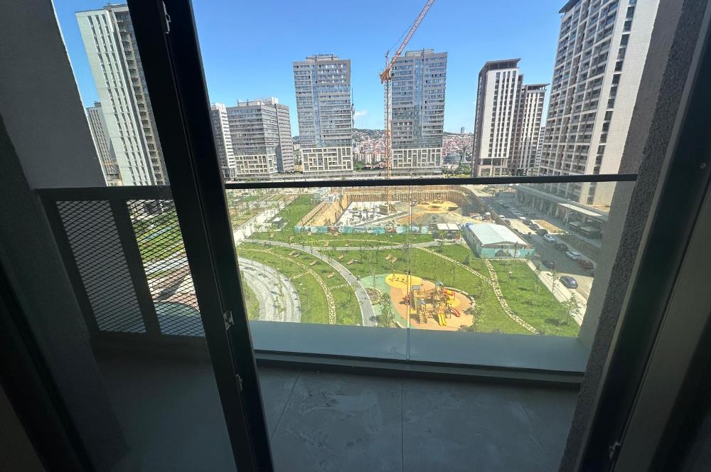 C21 ROOF MİLLET BAHÇESİ MANZARALI KİRALIK 1+1 DAİRE
