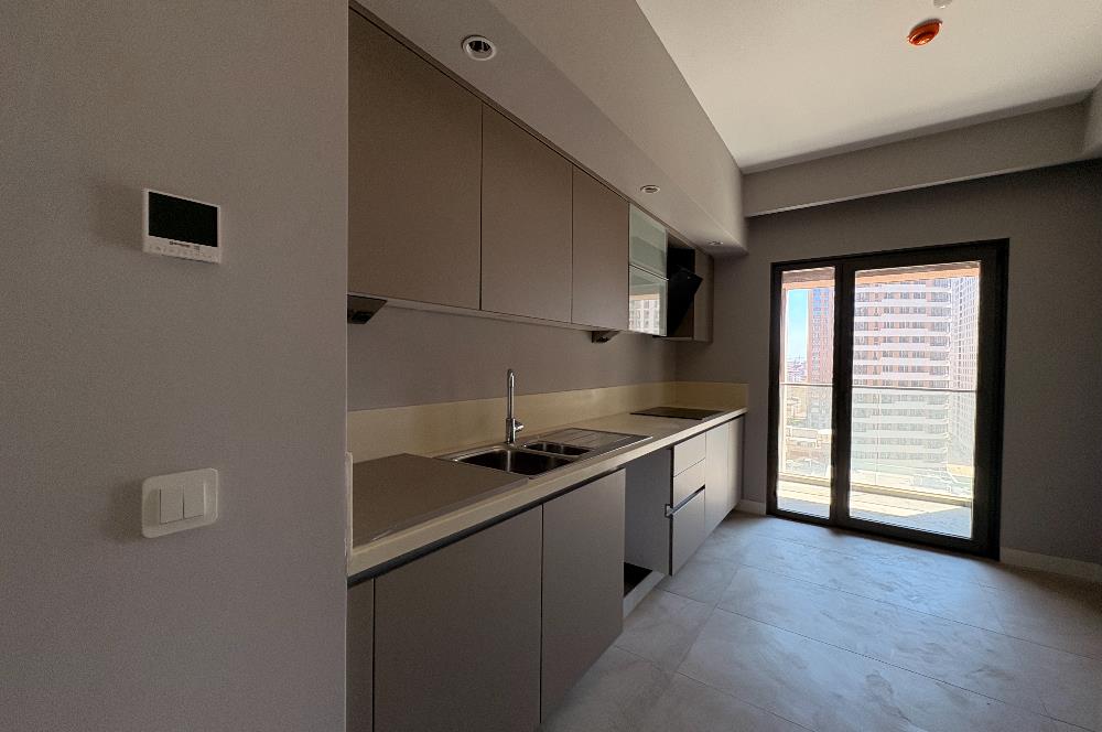 C21 ROOF'DAN EMLAK KONUT YENİ FİKİRTEPE 6.ETAPTA 3+1 KİRALIK