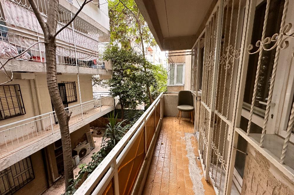 Alsancak’ta Merkezi Konumlu Yenilenmiş ve Eşyalı 2+1 Kiralık