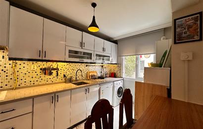 Alsancak’ta Merkezi Konumlu Yenilenmiş ve Eşyalı 2+1 Kiralık