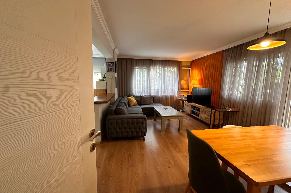 Alsancak’ta Merkezi Konumlu Yenilenmiş ve Eşyalı 2+1 Kiralık