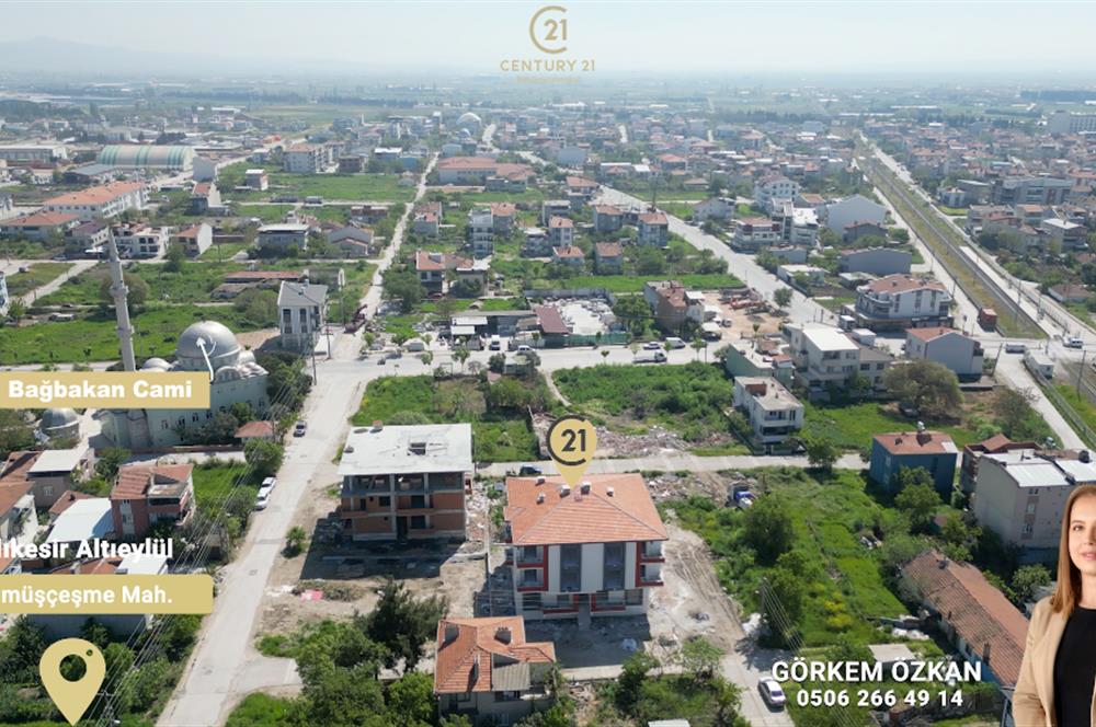 CENTURY21 BAL'DAN GÖKDENİZ CADDESİ YAKINI GENİŞ 2+1