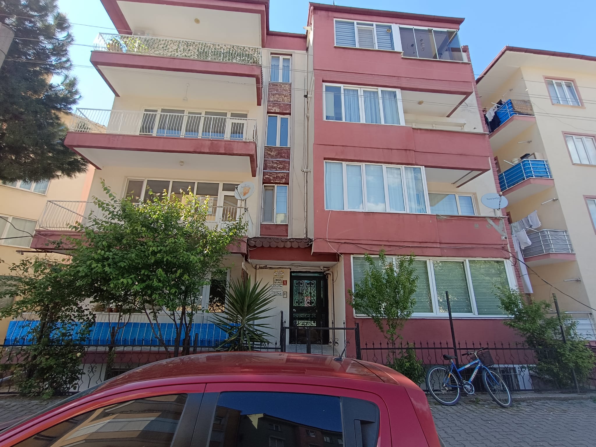 CENTURY21 BAL'DAN BAHÇELİEVLER KİRALIK