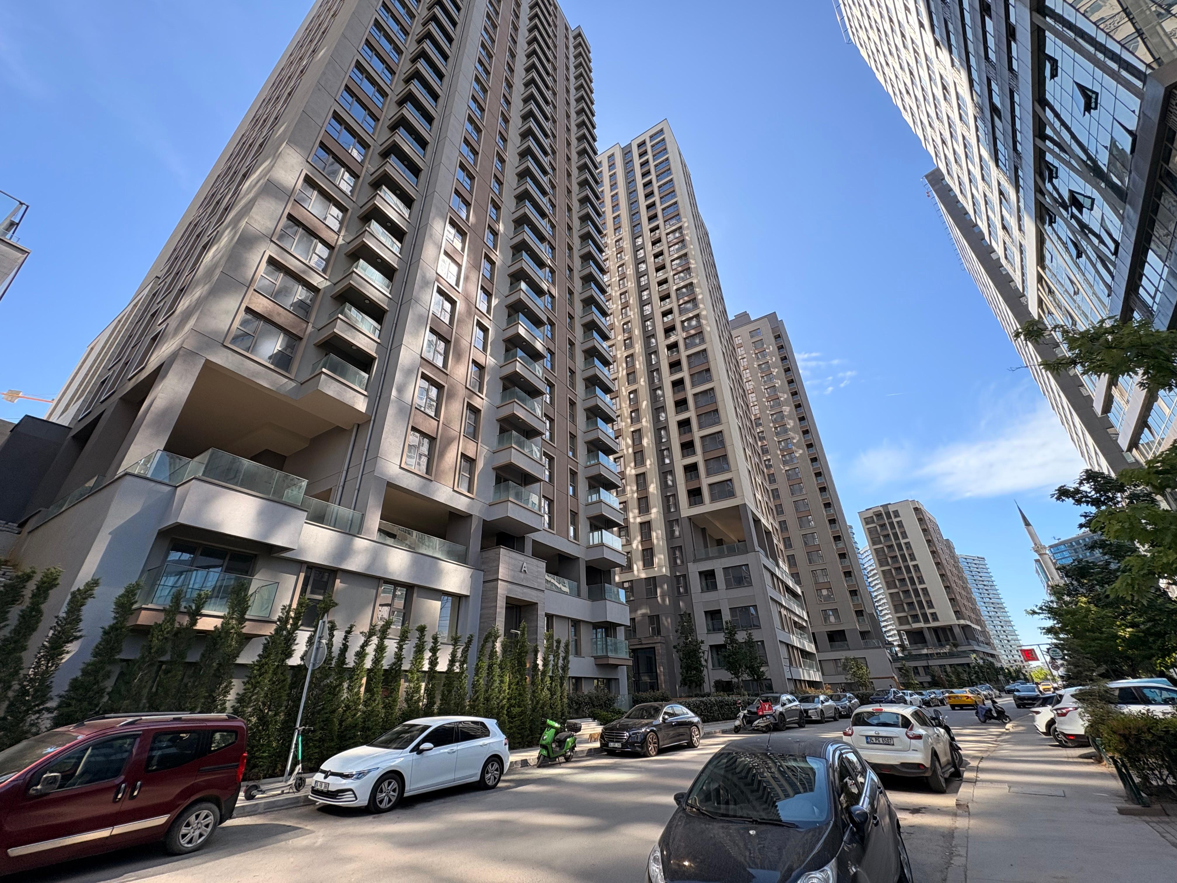 C21 ROOF'DAN EMLAK KONUT YENİ FİKİRTEPE 6.ETAPTA 3+1 KİRALIK