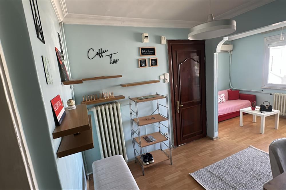 Beşiktaş Serencbey'de Deniz Manzaralı Teraslı Eşyalı 2+1 Kiralık