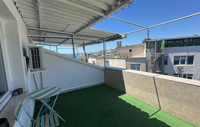 Beşiktaş Serencbey'de Deniz Manzaralı Teraslı Eşyalı 2+1 Kiralık