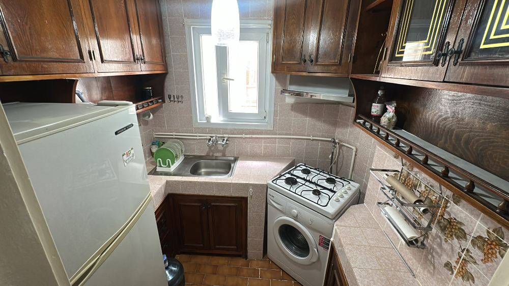 Beşiktaş Serencbey'de Deniz Manzaralı Teraslı Eşyalı 2+1 Kiralık
