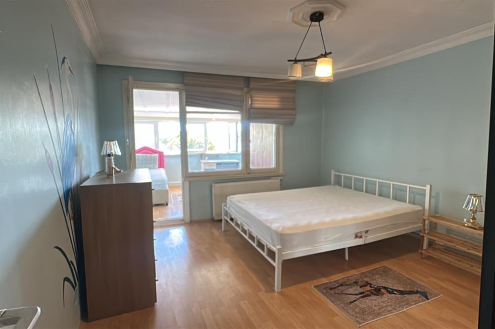 Beşiktaş Serencbey'de Deniz Manzaralı Teraslı Eşyalı 2+1 Kiralık