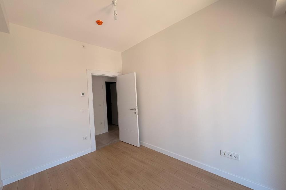 C21 ROOF FİKİRTEPE 5.ETAP AKASYA CEPHE ÇİFT BANYOLU 2+1 KİRALIK