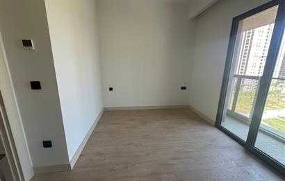 C21 ROOF MİLLET BAHÇESİ MANZARALI KİRALIK 1+1 DAİRE