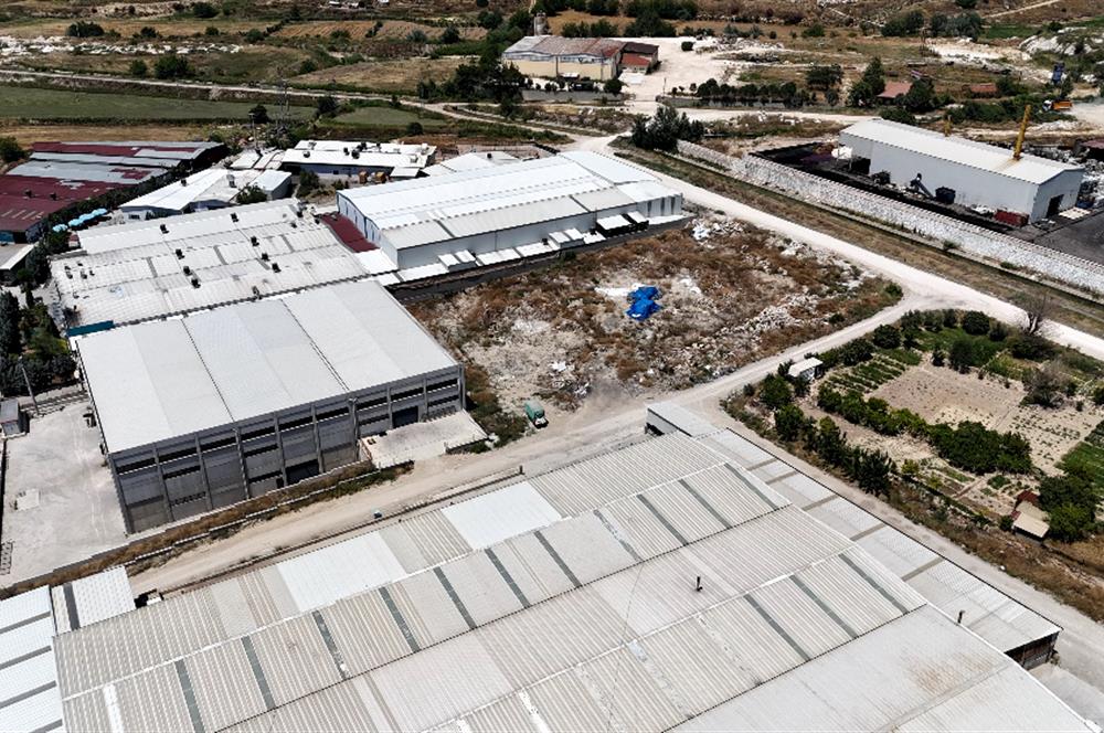C21 LOFT'TAN SATILIK FABRİKA BİNASI VE ARSASI