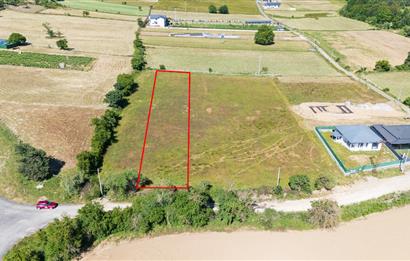 C21 Cius; Köy İçi İmarlı 3 Villa Projesine Uygun 1.500 m² Arsa