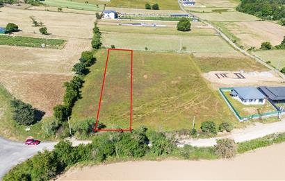 C21 Cius; Köy İçi İmarlı 3 Villa Projesine Uygun 1.500 m² Arsa