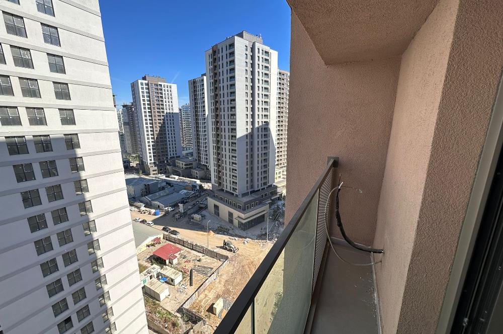 C21 ROOF'DAN EMLAK KONUT YENİ FİKİRTEPE 16. ETAPTA KİRALIK 1+1