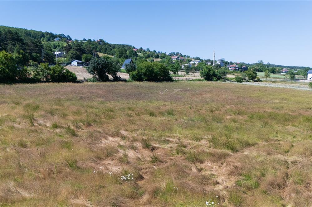 C21 Cius; Köy İçi İmarlı 3 Villa Projesine Uygun 1.500 m² Arsa