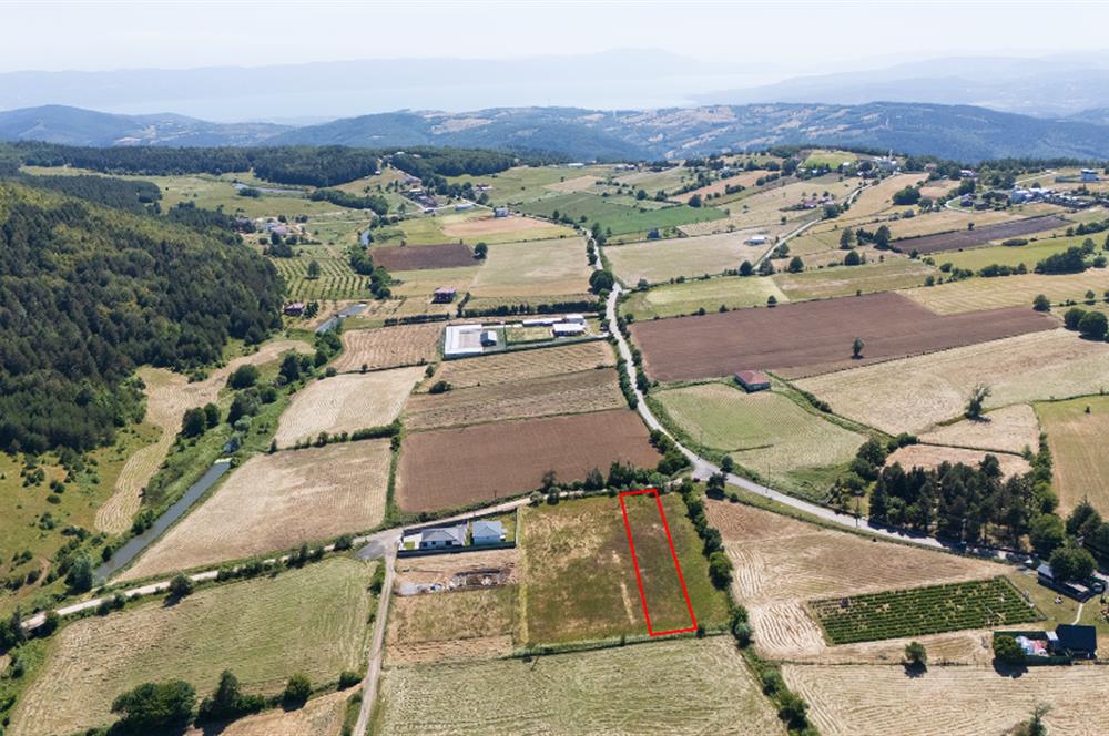 C21 Cius; Köy İçi İmarlı 3 Villa Projesine Uygun 1.500 m² Arsa