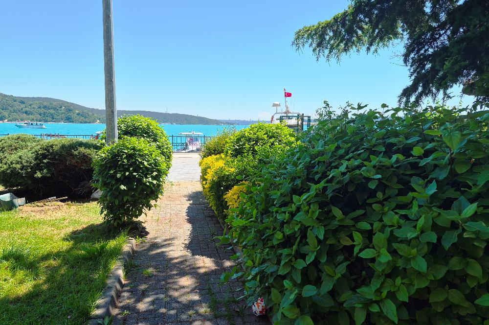 SARIYER YENİMAHALLE'DE BOĞAZ'A SIFIR SATILIK APARTMAN
