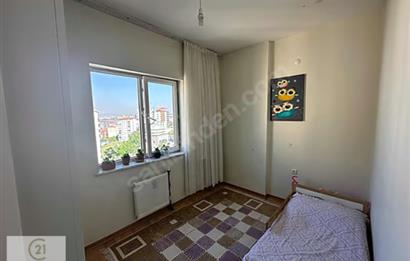 YEŞİLVADİ TOKİ KONUTLARINDA FULL YAPILI KATTA 3+1
