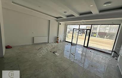 CADDE ÜZERİ HER İŞE UYGUN KÖŞE 125M2 TAKASLI