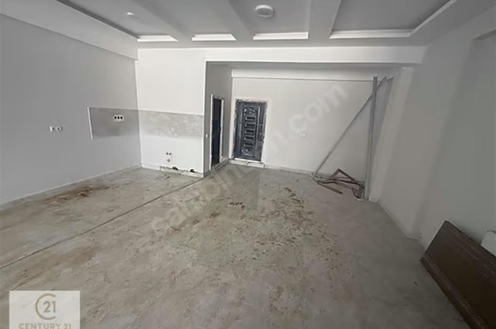 CADDE ÜZERİ HER İŞE UYGUN KÖŞE 125M2 TAKASLI
