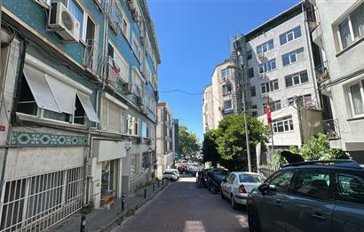 Beşiktaş Serencbey'de Deniz Manzaralı Teraslı Eşyalı 2+1 Kiralık