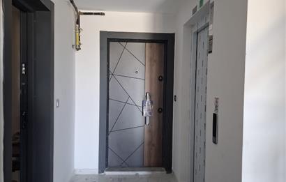 C21 BAL'DAN TEKNİK LİSE CADDESİNDE FULL EŞYALI 1+1 KİRALIK DAİRE