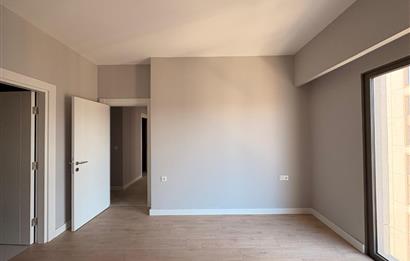 FİKİRTEPE 6. ETAP'TA EBEVEYN BANYOLU 3+1 KİRALIK DAİRE