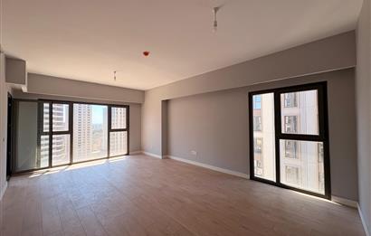 FİKİRTEPE 6. ETAP'TA EBEVEYN BANYOLU 3+1 KİRALIK DAİRE