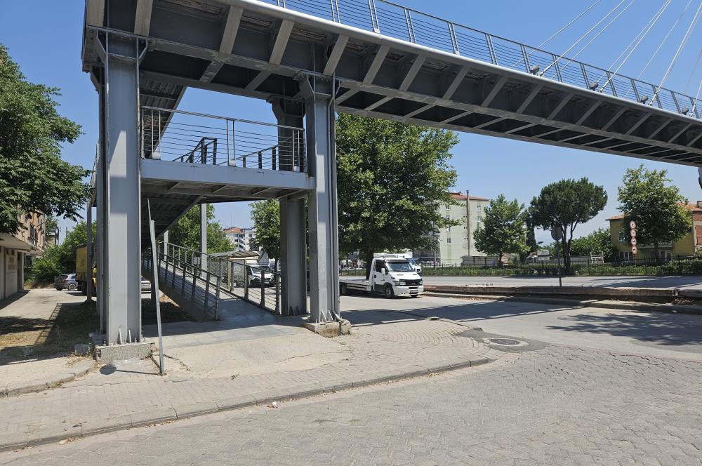 C21 LOFT'TAN PELİTLİBAĞ MAHALLESİNDE 500M2 SATILIK İŞYERİ