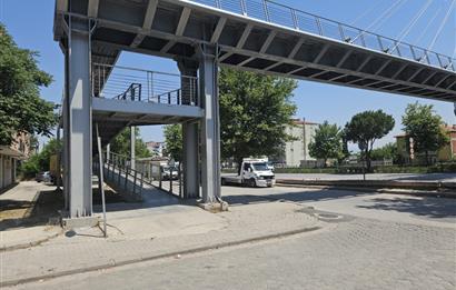 C21 LOFT'TAN PELİTLİBAĞ MAHALLESİNDE 500M2 SATILIK İŞYERİ