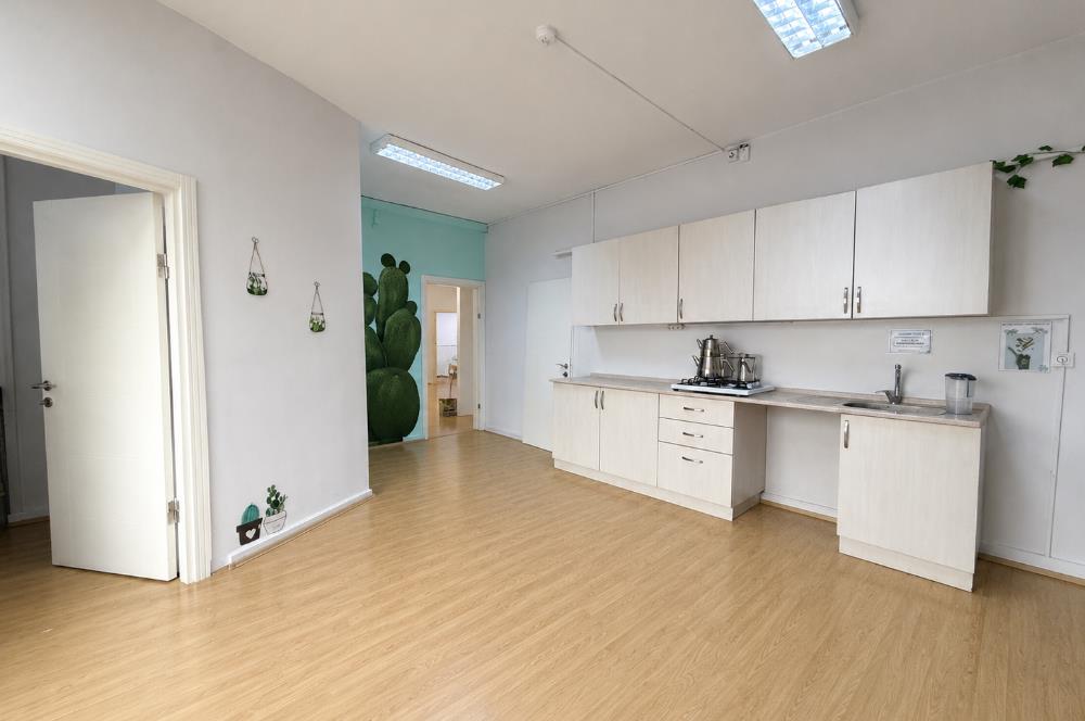 Bayrampaşa Kiralık Ofis Hekimoğlu Plaza 385m2 Kiralık Ofis