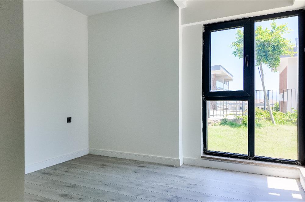 Hayal Bodrumda Bahçe Katı 2+1 Sıfır Daire