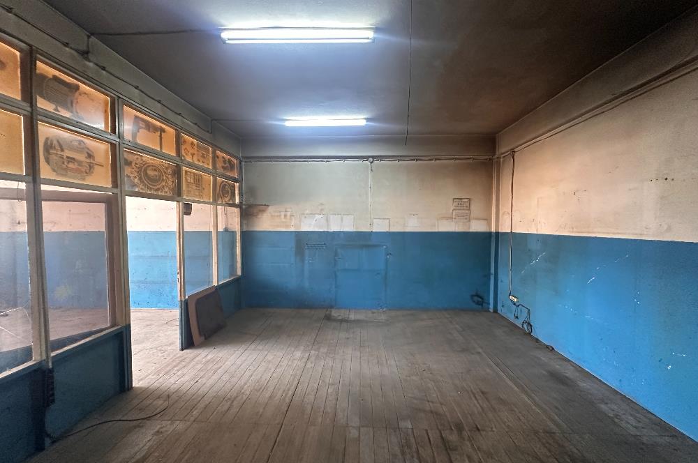 C21 Cius; Gemlik Sanayide 90 m² Kullanımlı Satılık Dükkan