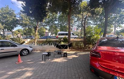 C21 Cius; Bursa Gemlik'te Masrafsız Satılık Dükkan