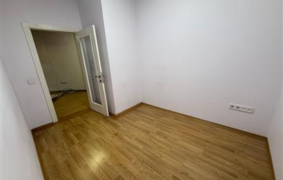Bayrampaşa Kiralık Ofis Hekimoğlu Plaza 385m2 Kiralık Ofis