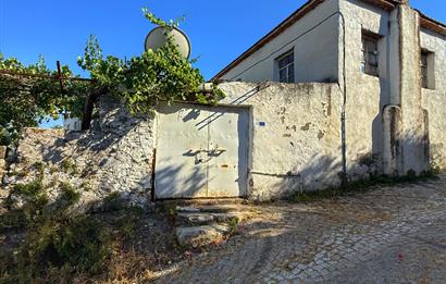 Reşadiye'de Kendi Datça Evinizi Yaratabileceğiniz Bir Köy Evi