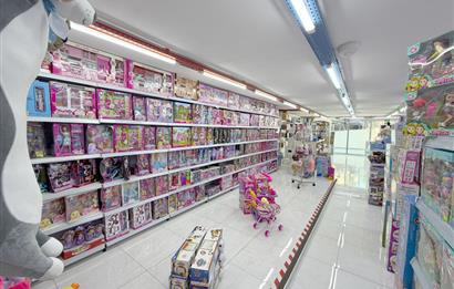 BAĞDAT CAD. CADDEBOSTAN' DA 180 M2 + DEPO BACALI KİRALIK DÜKKAN