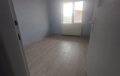 C21 Cius; Orhangazi Cadde Cepheli 3+1 Kiralık Daire