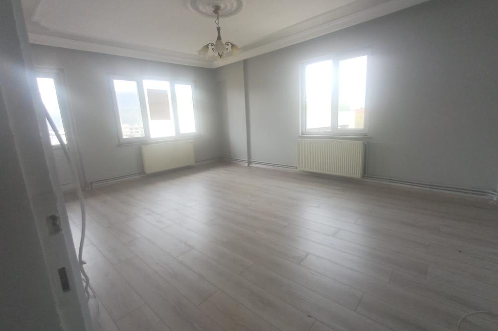 C21 Cius; Orhangazi Cadde Cepheli 3+1 Kiralık Daire