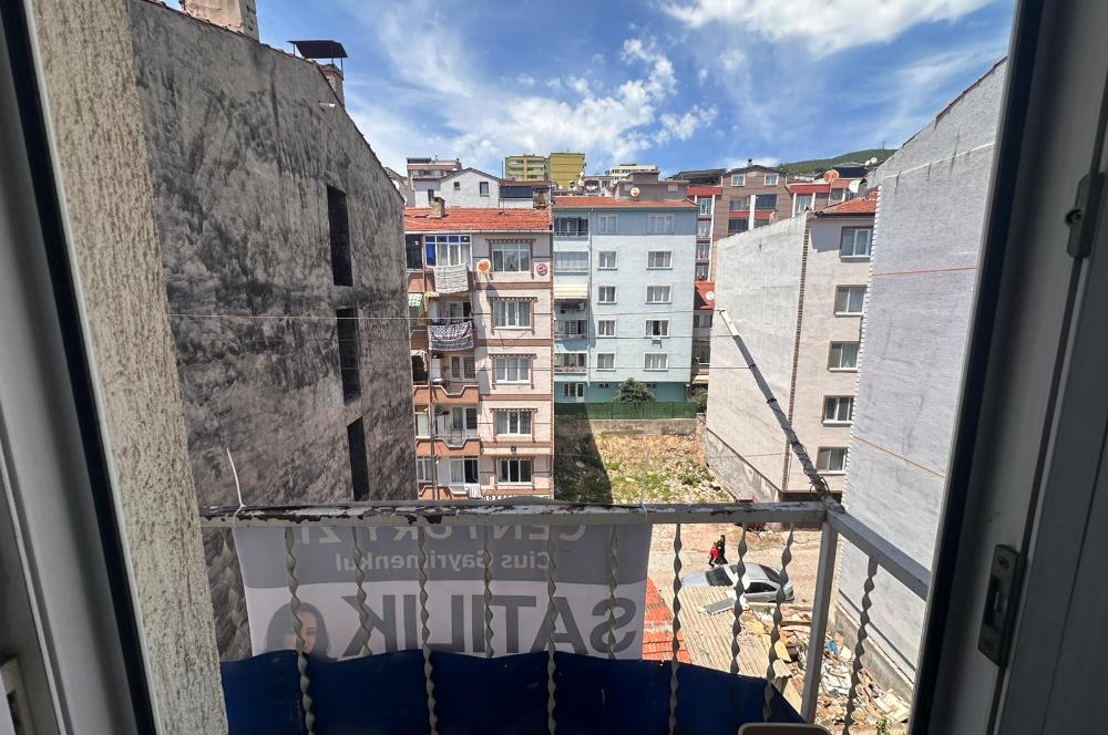 C21 Cius; Ahmet Süren Meydanı Civarı 2+1 Eşyalı Satılık Daire