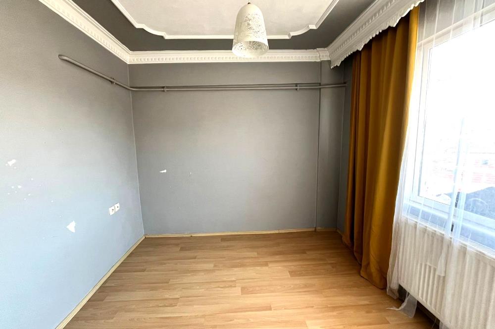 C21 Cius; Ahmet Süren Meydanı Civarı 2+1 Eşyalı Satılık Daire