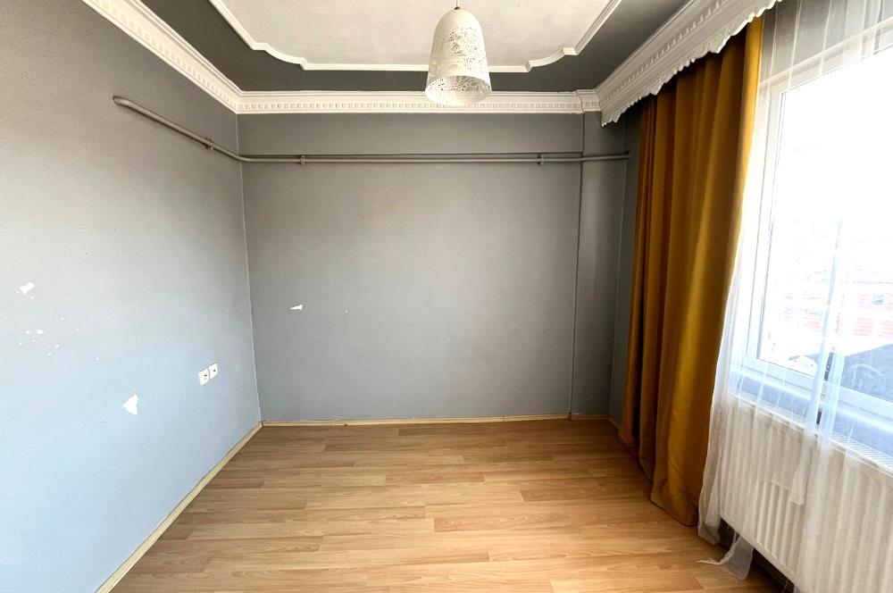 C21 Cius; Ahmet Süren Meydanı Civarı 2+1 Eşyalı Satılık Daire