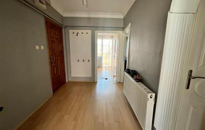 C21 Cius; Ahmet Süren Meydanı Civarı 2+1 Eşyalı Satılık Daire