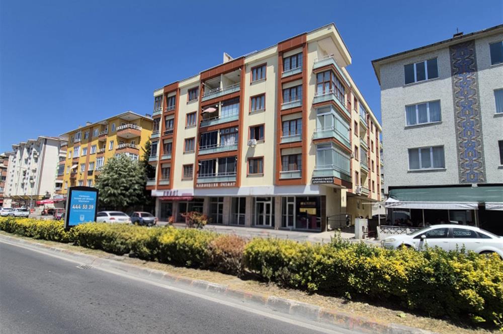 Lüleburgaz İstasyon Caddesinde geniş dükkan