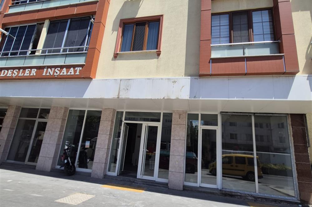 Lüleburgaz İstasyon Caddesinde geniş dükkan
