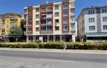 Lüleburgaz İstasyon Caddesinde geniş dükkan