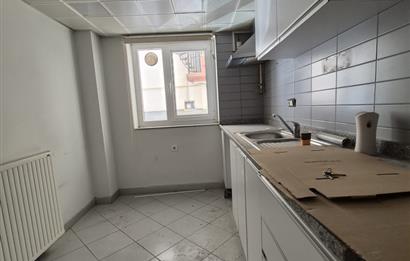Lüleburgaz İstasyon Caddesinde geniş dükkan